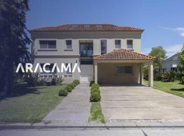 RRA-RR1-802_2 · Casa en Venta en Saint Thomas Este Oeste - Canning