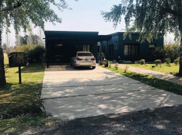 Casa · 172m² · 6 Ambientes · Casa en Venta en Cañuelas