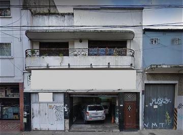 Local comercial · 371m² · Av J. B Justo 2900 - Zona Warnes - Local 8x40 m - Ideal Taller/local Comercial - Todo Pb - Total 371 m²