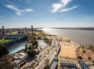 Departamento · 98m² · 4 Ambientes · Venta! Departamento con Vista Al Rio Paraná