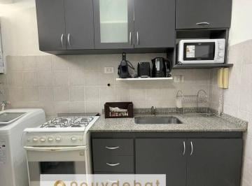Departamento de 3 ambientes, San Telmo · Alquiler 2 Dorm. Todo Luz Acepta Mascotas Lavarropas 4 Personas