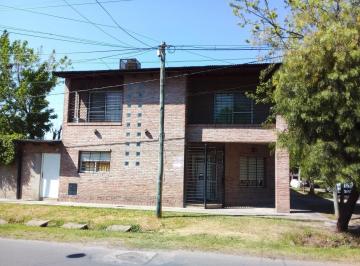 Casa · 181m² · 3 Ambientes · 2 Cocheras · Venta - Casa - Riobamba 6889 - Barrio Belgrano