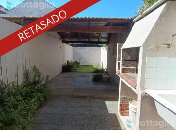 PH · 65m² · 4 Ambientes · 1 Cochera · Triplex con Quincho y Jardin a Dos Cuadras del Mar en San Bernardo del Tuyu
