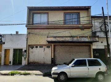 Local comercial de 4 ambientes, Lanús · Excelente Ubicacion - Local con Hornos (Ex Panaderia) Mas Vivienda