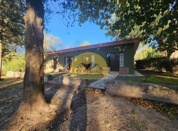 Casa · 147m² · 10 Ambientes · 5 Cocheras · Venta Complejo Turístico Esquina Amplio Parque Frente Rio Santa Rosa Calamuchita