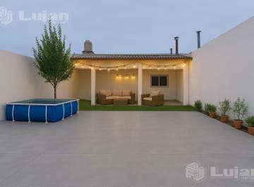 PH · 50m² · 3 Ambientes · Basualdo Al 1500 PH 3 Amb con Parque a Refaccionar - Mataderos