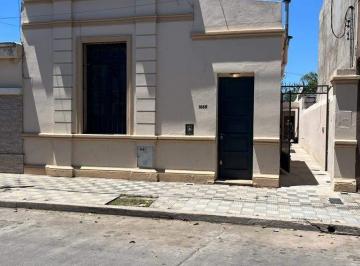 Foto · San Martin Complejo de 4 Dptos 1 y 2 Dorm. Todos Cpatio Scalle Uspallata