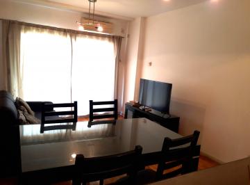 Departamento de 2 ambientes, Belgrano · Hermoso 2 Ambientes, Baño + Toilette. Piscina. 2 Balcones