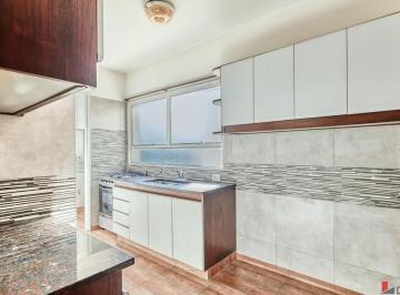 Departamento · 59m² · 3 Ambientes · 1 Cochera · Venta de Depto 3 Amb con Cochera - San Martin - Apto Credito