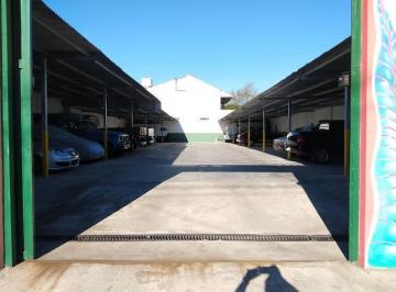 Garage · 300m² · 31 Cocheras · Cochera con Excelente Renta