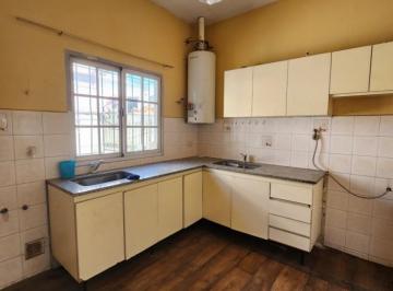 PH · 60m² · 3 Ambientes · Alquiler PH en Dock Sud