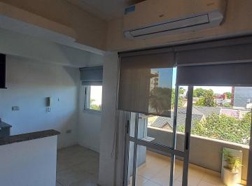 Departamento de 3 ambientes, Lanús · Apto Credito! 3 Amb. C/coch. Sum. en Lanusita. Lanús O. Oportunidad!