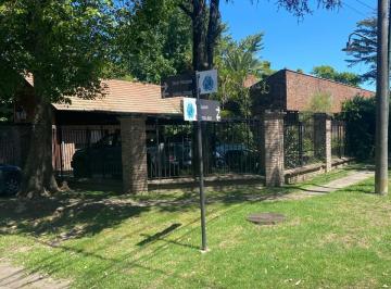 Casa de 7 ambientes, San Isidro · Oportunidad Lote, Casa a Reciclar o Demoler - Lomas de San Isidro - Zona Jockey