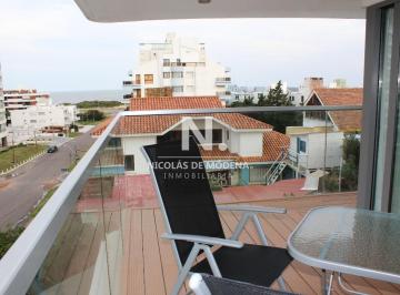 Foto1 · Alquila y Vende Apartamento de 2 Dorm. con Vista Al Mar, en Brava Punta del Este.
