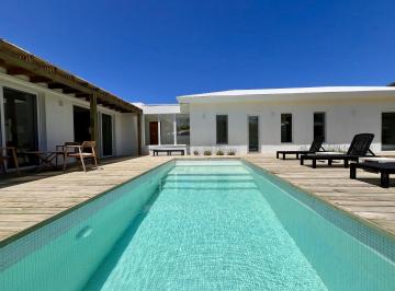 BPV-BPV-9707_2 · Casa en Alquiler en Jose Ignacio de 4 Dorm.
