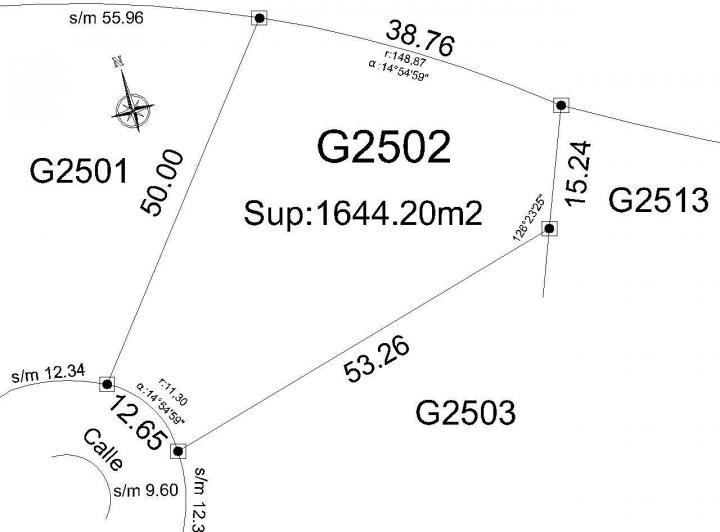 Terreno · 1644m²