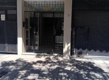 Departamento de 1 ambiente, Parque Chacabuco · Monoambiente Interno en Buen Estado