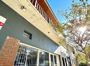 Local comercial · 149m² · 4 Ambientes · Local en Don Bosco