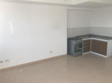 Departamento de 3 ambientes, Parque Patricios · 3 Amb, Muy Luminoso, Dos Habitaciones con Balcón