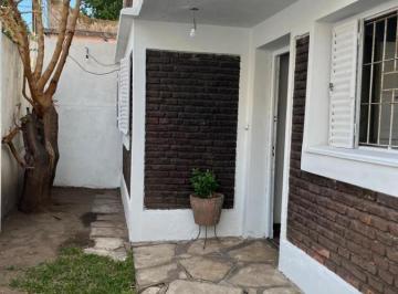 Casa de 2 ambientes, Morón · Norteamerica 200. Venta Casa. Villa Sarmiento