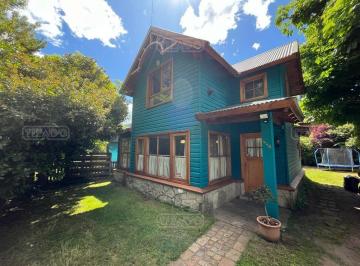 Casa · 104m² · 3 Ambientes · 1 Cochera · Casa Chalet en Venta en Centro, San Martin de Los Andes, Patagonia