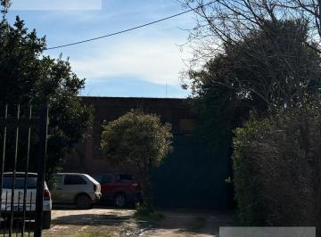Local comercial · 200m² · 3 Ambientes · Deposito en Venta, Moreno, Zona Oeste