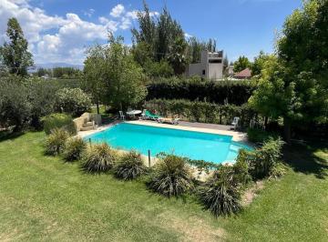 Quinta vacacional de 14 ambientes, Luján de Cuyo · Vende Complejo Turistico en Terrada y Ruta 60 - Drummond - Lujan de Cuyo