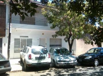 Oficina comercial · 219m² · 4 Ambientes · Oficina en Zona Residencial de Olivos!