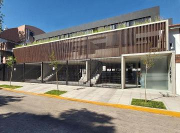 Casa en Venta de 3 ambientes Olivos · Excelente Unidad 3 Ambientes en Complejo de Categoría. Jardín/terraza/parrilla/cochera. Olivos
