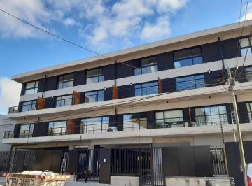 Garage · 12m² · 1 Cochera · Vicente López - Amplia Cochera Descubierta en Planta Baja!