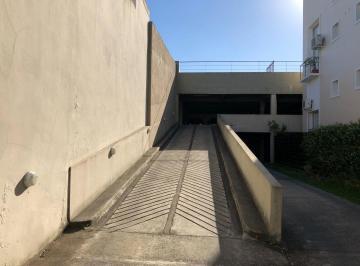 Garage · 14m² · Florida Mitre - Espaciosa Cochera Cubierta con Acceso Directo por Rampa!