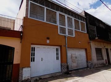 Casa · 223m² · 7 Ambientes · 1 Cochera · Venta Casa 4 Dorm. C/ Local Comerc. B. Belgrano