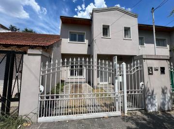 Departamento de 3 ambientes, Esteban Echeverría · Hermoso Duplex 3 Ambientes con Cochera en Alquiler
