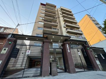 Departamento de 3 ambientes, Lanús · Departamento de 3 Ambientes con Cochera