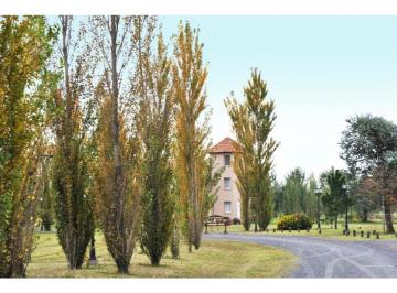 Terreno · 800m² · Golf Country La Carolina - Barrio Privado. Terrenos