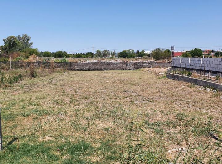 Terreno · 364m²