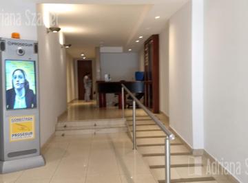 Oficina comercial · 100m² · 5 Ambientes · Oficina 4 Despachos 100 m² - Tribunales
