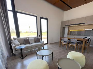 Casa de 3 ambientes, Esteban Echeverría · Casa Boutique de La Laguna y El Bosque en Barrio La Magdalena 1
