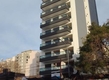 Departamento de 3 ambientes, Villa Luro · Villa Luro. Av Rivadavia 10.100 Semipiso 3 Amb Frente Balcon.