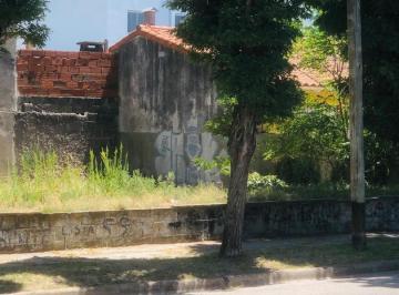 Terreno · 214m² · Lote en Esquina Mar de Ajo Centro