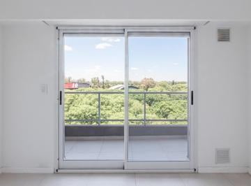 Departamento de 2 ambientes, Rosario · Pellegrini 2632 - 5° Piso - 1dormitorio - Frente Al Parque Independecia