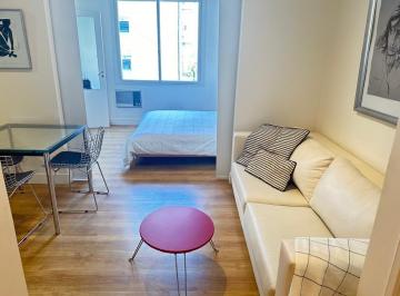 Departamento de 1 ambiente, Recoleta · Luminoso y Simpático, con Vista a Muy Lindo Pulmón de Manzana. Todo Incluido!