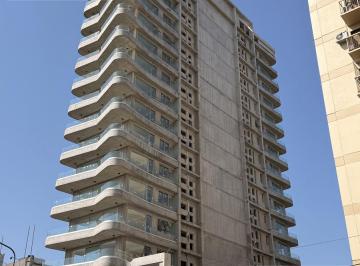 Local comercial · 113m² · 2 Ambientes · Venta – Local Comercial en 2 Plantas en Vicente López – en Construcción
