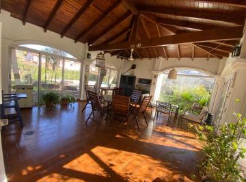 Casa · 304m² · 5 Ambientes · 2 Cocheras · Casa Venta 9 Amb, Mapuche Country Club
