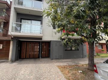 Departamento de 2 ambientes, Lomas de Zamora · San Martin 149 - Lomas de Zamora / Depto de 2 Amb con Cochera