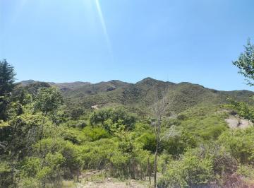 Terreno · 1039m² · Lotes en Venta en Sierras