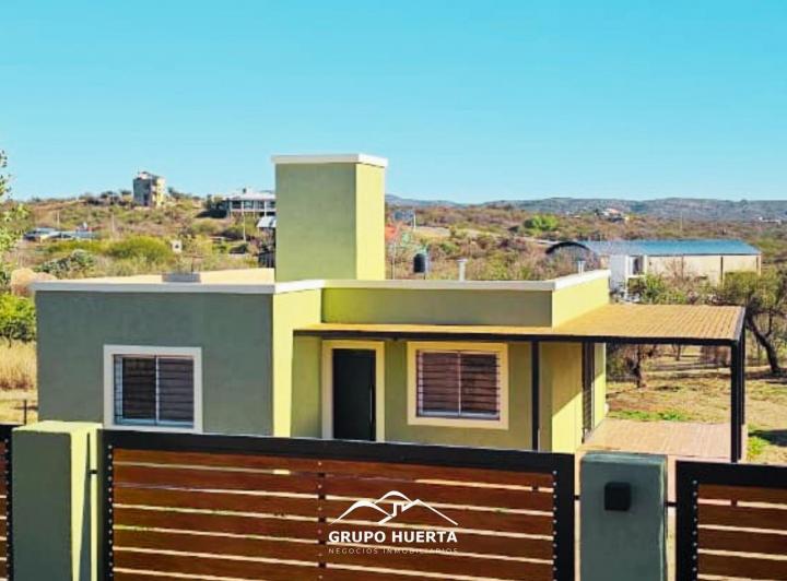 Casa · 84m² · 4 Ambientes · 1 Cochera