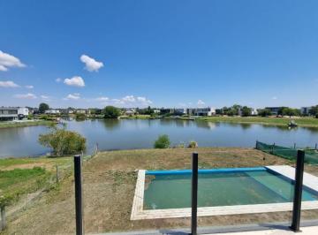 Casa · 250m² · 7 Ambientes · 2 Cocheras · Casa Venta Barrio Golf - Canton - Laguna - Escobar