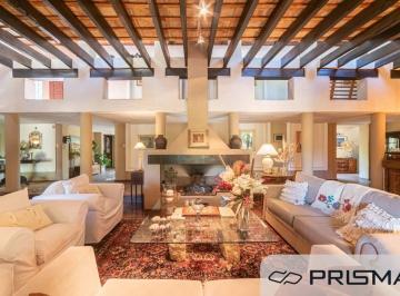 Casa · 386m² · 12 Ambientes · 2 Cocheras · Casa Quinta - 4 Dorm. 3.000 m² de Terreno! - Av Valparaiso