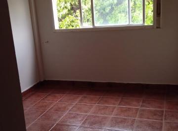 Departamento de 2 ambientes, Lanús · Lindo Departamento de 2 Ambientes Amplios!